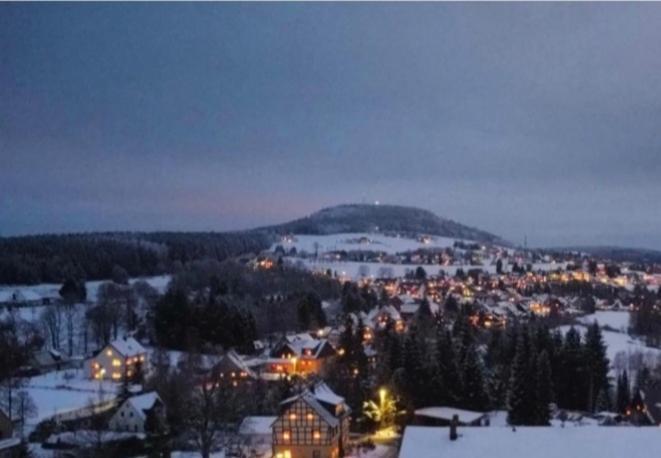 Готель Gaestehaus Hutweide Беренштайн Екстер'єр фото